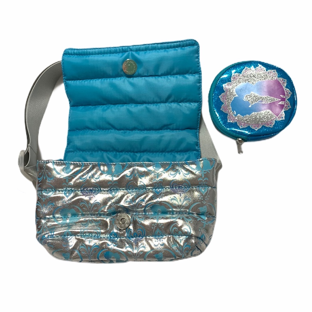 NWOT Super Cute Belt Bag With Pouch!